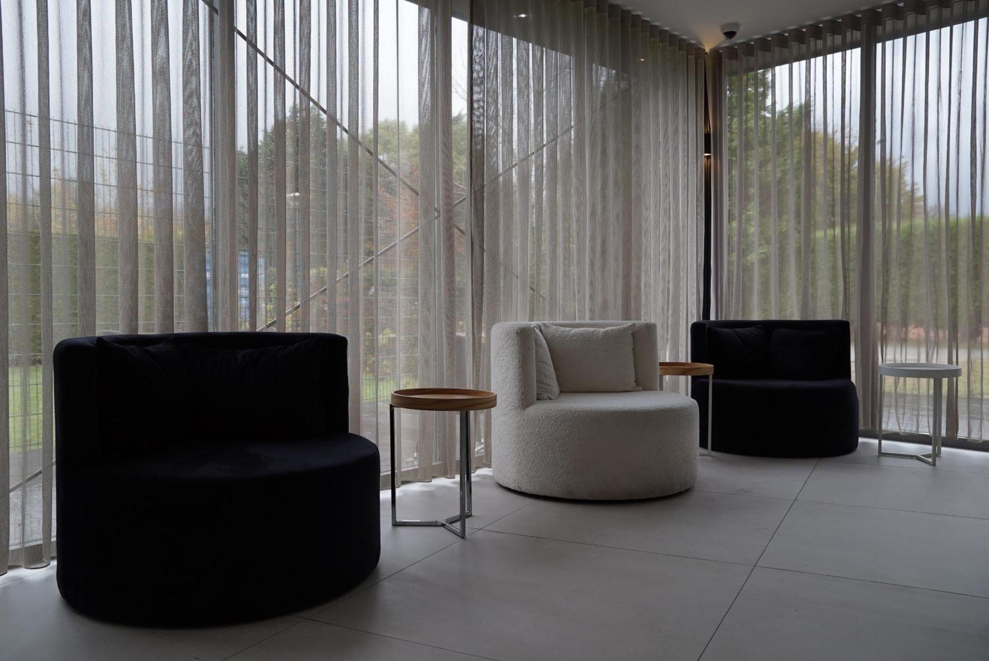 Ma Airport Hotel Hoofddorp Exteriör bild